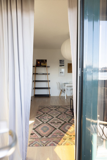 Others 5, 2ndhomes Bright 42m2 1BR Home w Balcony, Uusimaa