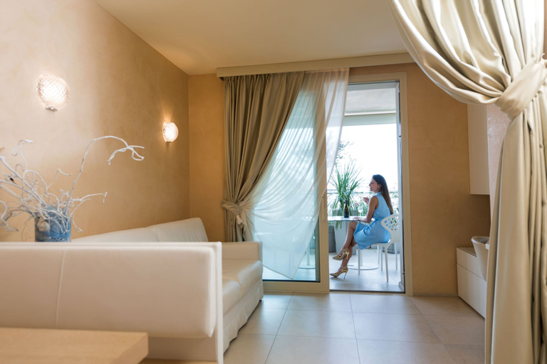 Bedroom 2, Residence Spa Mirabel, Gorizia