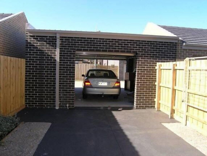 Exterior & Views 2, Insaa Serviced Apartments Dandenong, Gr. Dandenong - Dandenong