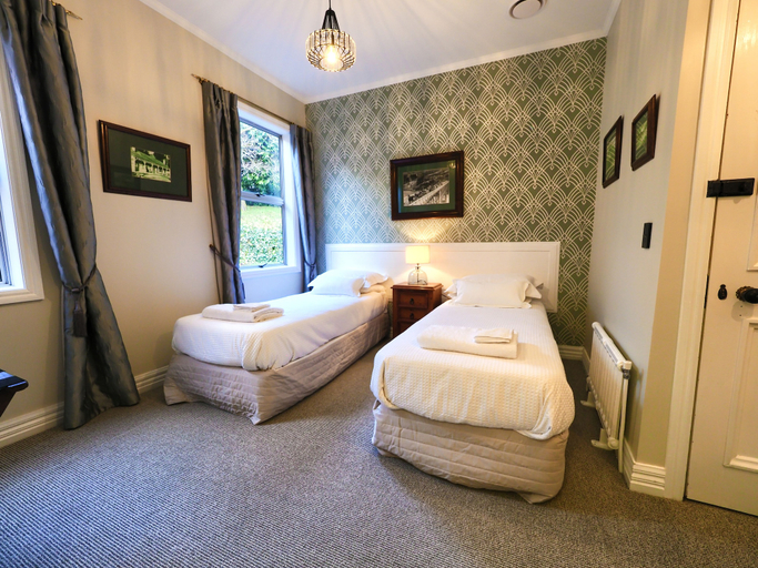 Bedroom 2, The Ferry Bed & Breakfast, Queenstown-Lakes