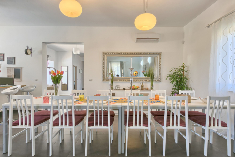 Food & Drinks 5, Villa 1404, Žminj