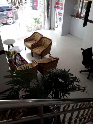 Others 4, Sun City Hotel, Wattana