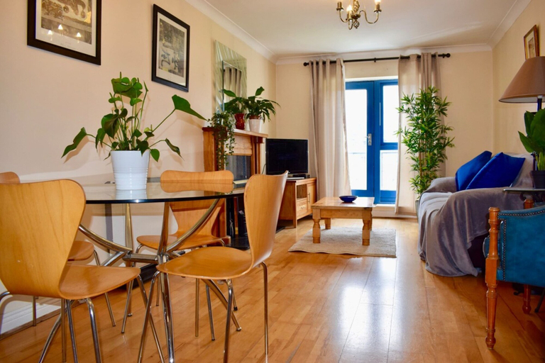 Others 2, 2 Bedroom Apartment Beside Merrion Square, Dublin