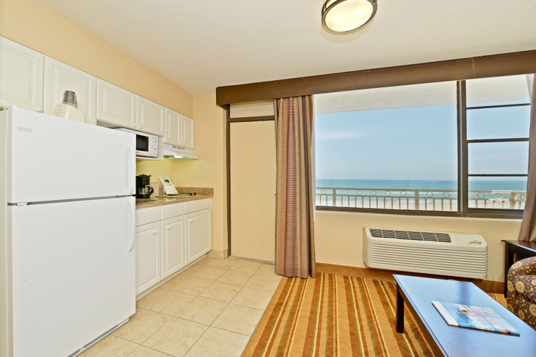 Others 4, RUSHHH Daytona Beach, Tapestry Collection by Hilton, Volusia