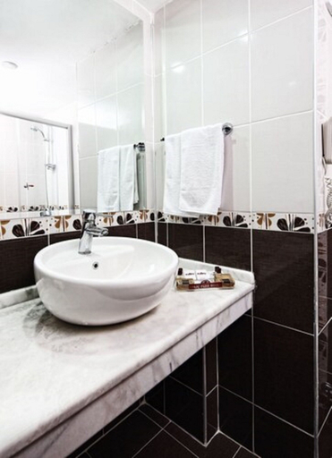 Bathroom 5, Halic Park Hotel, Ayvalık