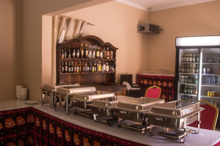 Food & Drinks 5, Waterfalls Hotel, Chongwe