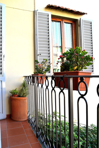 Exterior & Views 2, Chez Moi, Florence