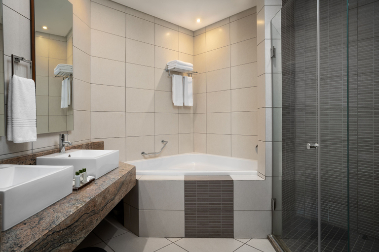 Bathroom 5, Premier Hotel OR Tambo, Ekurhuleni