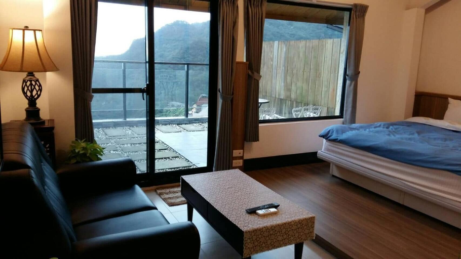Bedroom 2, Arabian Nights in Jiufen, New Taipei City