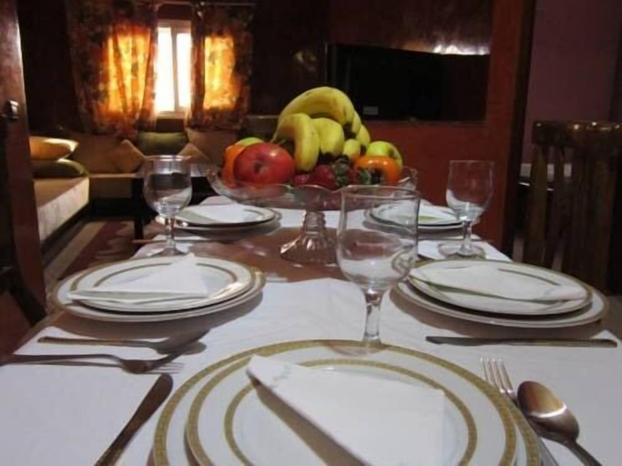 Others 5, Residence Malak Ikamati