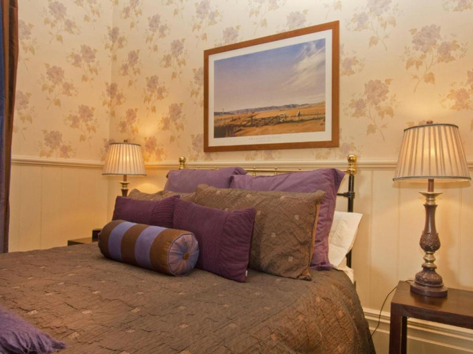 Bedroom 3, Lilac Rose Boutique Bed and Breakfast, Christchurch