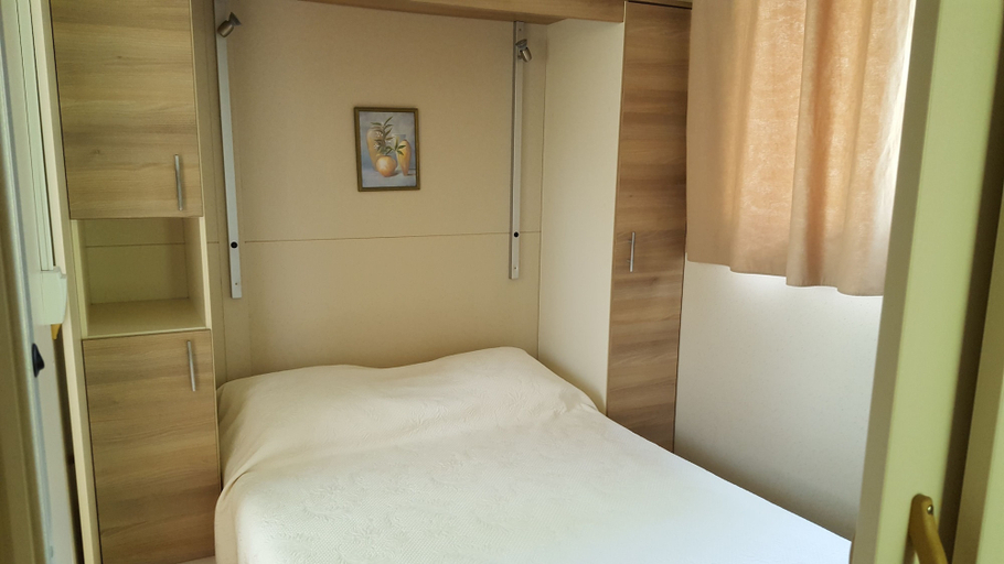 Bedroom 2, Camping La Clé des Champs, Haute-Corse