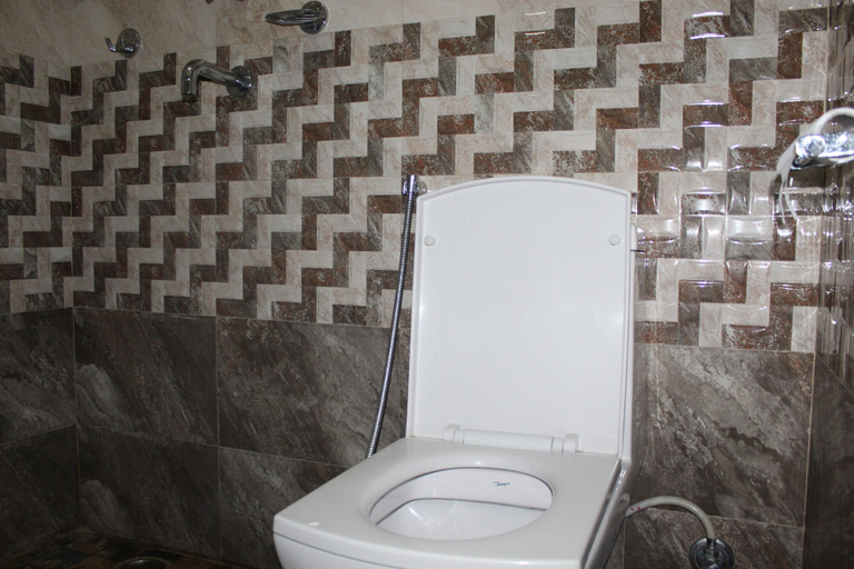 Bathroom 3, Hotel Nightingale, Gandaki