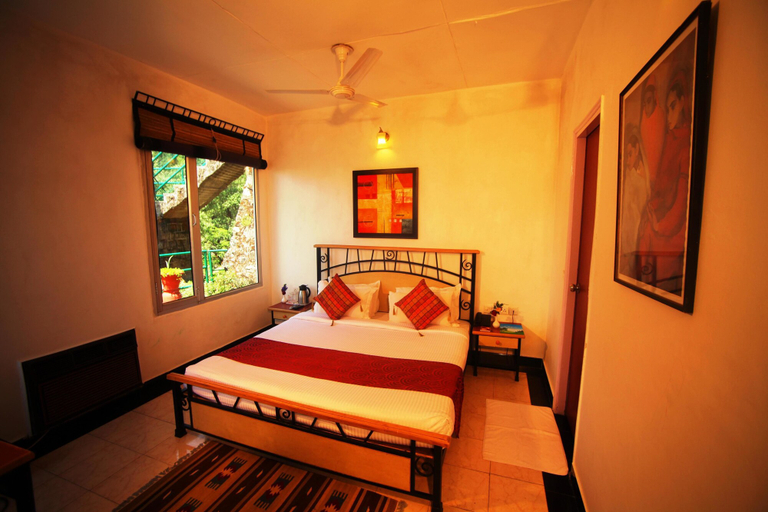 Bedroom 3, Country Inn, Dehradun
