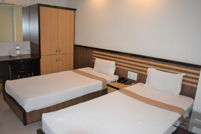 Bedroom 3, Hotel Aditya, Ranchi
