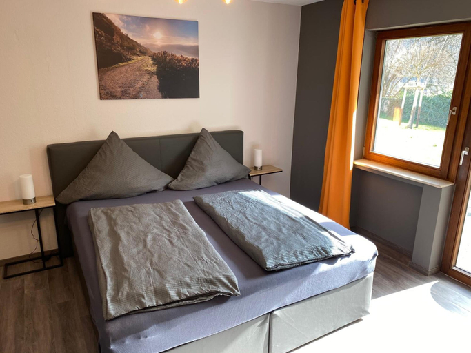 Bedroom 3, Ferienweingut Peter-Jos. Hauth, Bernkastel-Wittlich