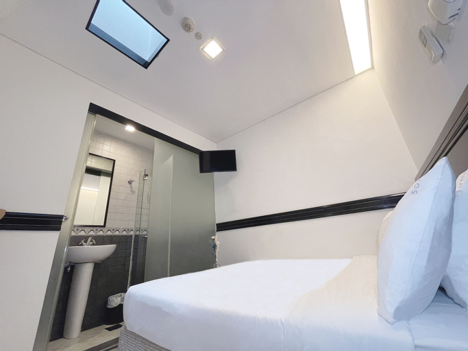 Bedroom 21