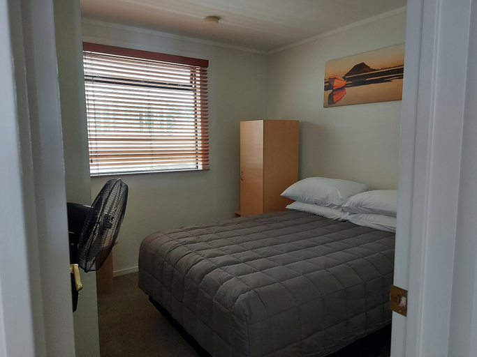 Bedroom 2, The Atrium Apartments, Western Bay of Plenty