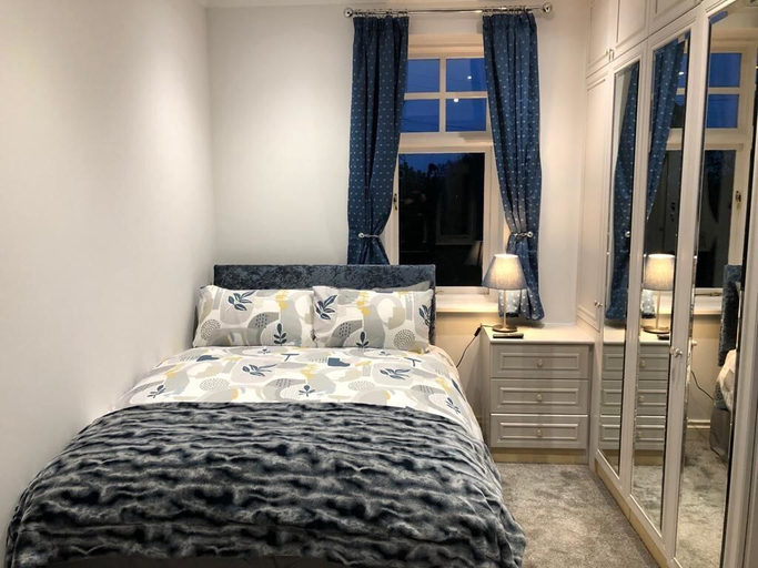 Bedroom 2, Catherines House, Solihull