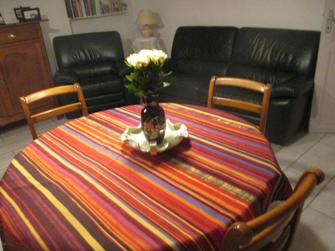 Others 4, Chambres chez l'habitant - Betrancourt, Allier
