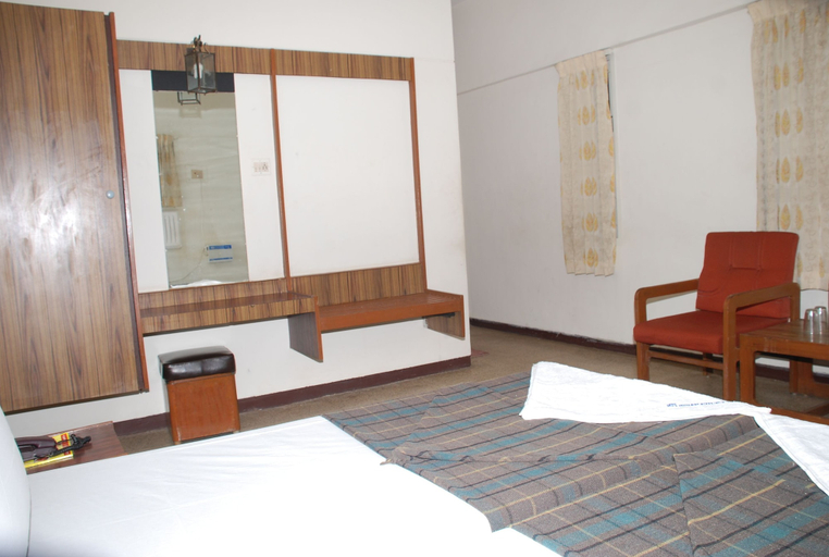 Bedroom 2, Hotel Prem Nivas, Madurai