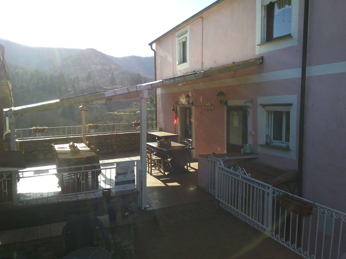 Others 4, Agriturismo Locanda del Papa, La Spezia