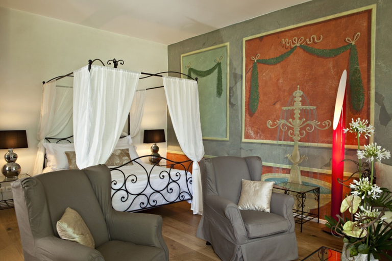 Bedroom 3, Logis Château De Siran, Hérault
