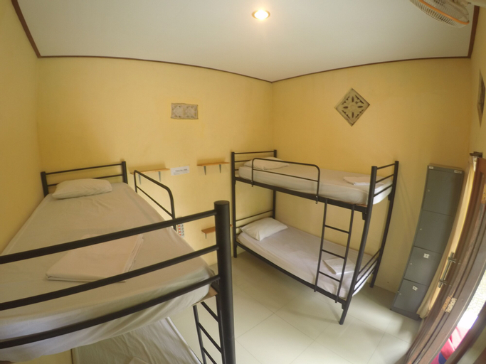 Bedroom 3, Bali Fab Dive Center - Hostel, Karangasem