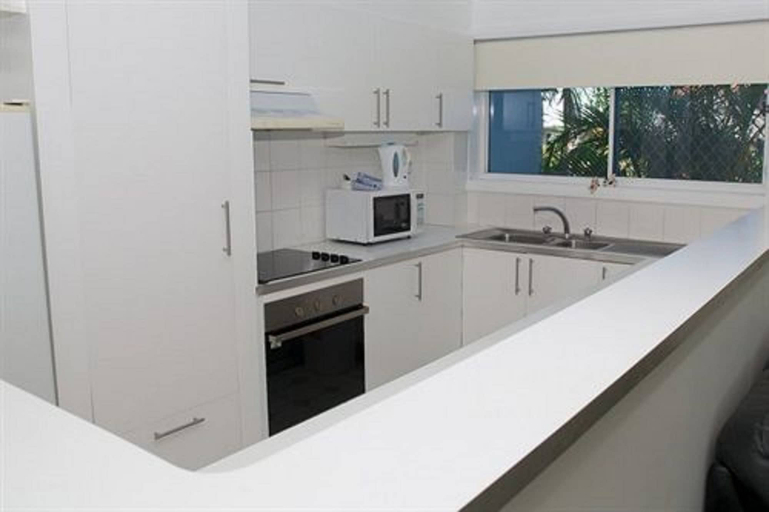 Others 5, Arc Resort, Gold Coast