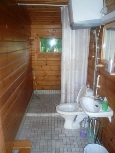 Bathroom 4, Lomamokkila, Southern Savonia