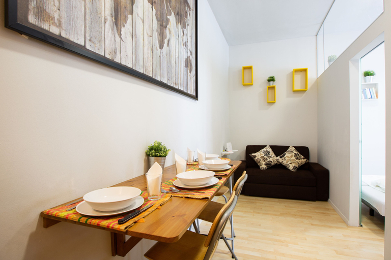Others 4, Home Hotel - Veniero 12, Milano