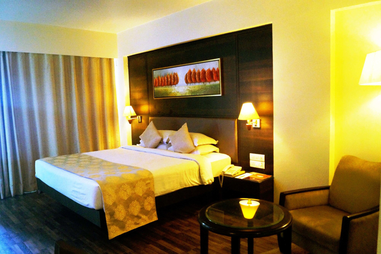 Bedroom 3, The President - A Boutique Hotel, Ahmadabad