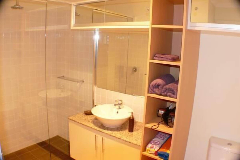 Bathroom, Paradise House, Waratah/Wynyard - Pt A