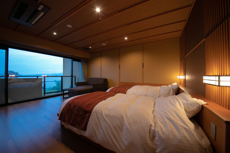 Bedroom 3, Biwako Hanakaido, Ōtsu
