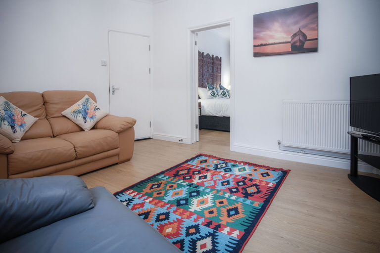 Others 3, Langland Road - 1 Bedroom - Mumbles, Swansea