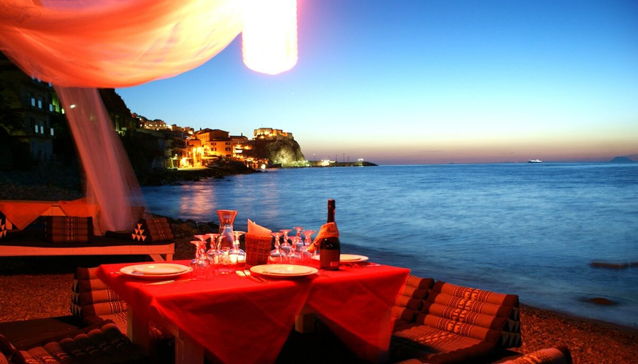 Food & Drinks, Residence Chianalea, Reggio Di Calabria