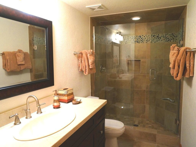 Bathroom 3, Abode at Racquet Club, Summit