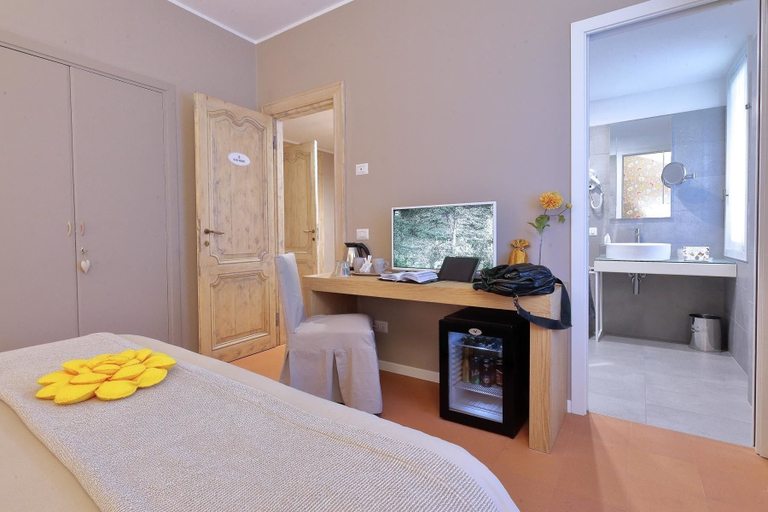 Bedroom 3, Agriturismo Relais Tenuta il Cigno, Pavia
