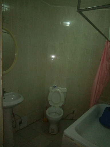 Bathroom 4, Oxford Hotel Abuja, AbujaMun
