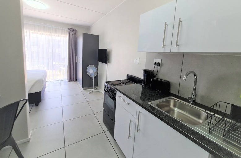 Others 4, MINT Express Sandton View, City of Johannesburg