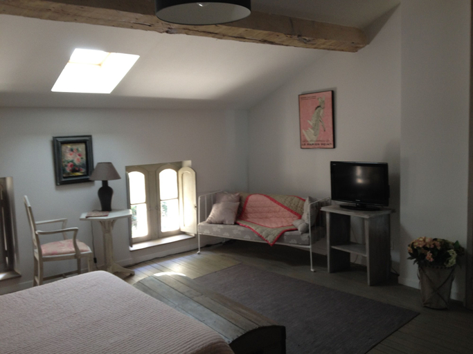 Bedroom 3, Chambres Dhôtes du Castell de Blés, Pyrénées-Orientales