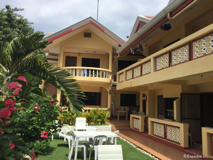 Cherrys Home Rooms For Rent, Panglao