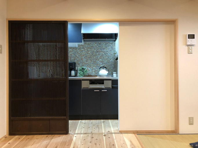 Others 5, Iroekoto, Kyoto
