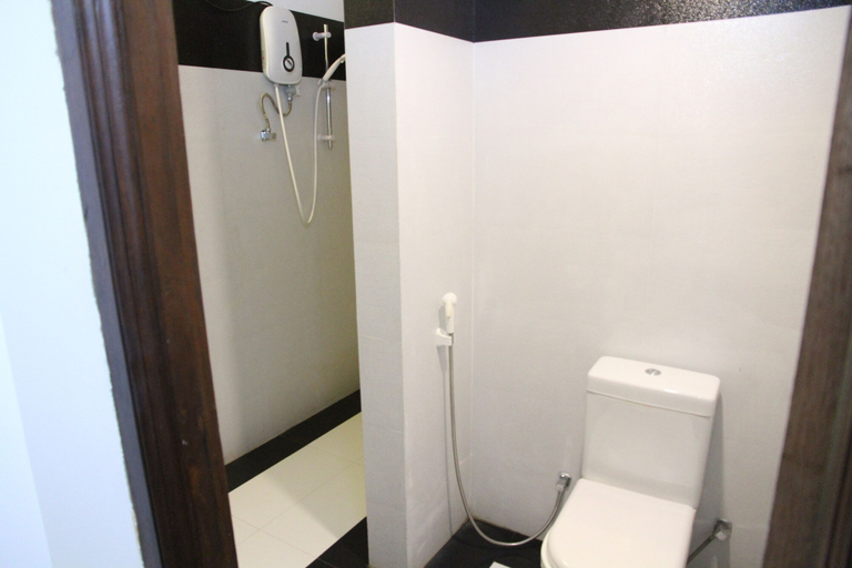 Bathroom 4, Villa Tangalle Lagoon, Tangalle