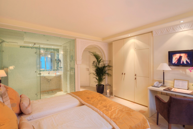 Bedroom 5, Boutiquehotel La Casa, Tübingen