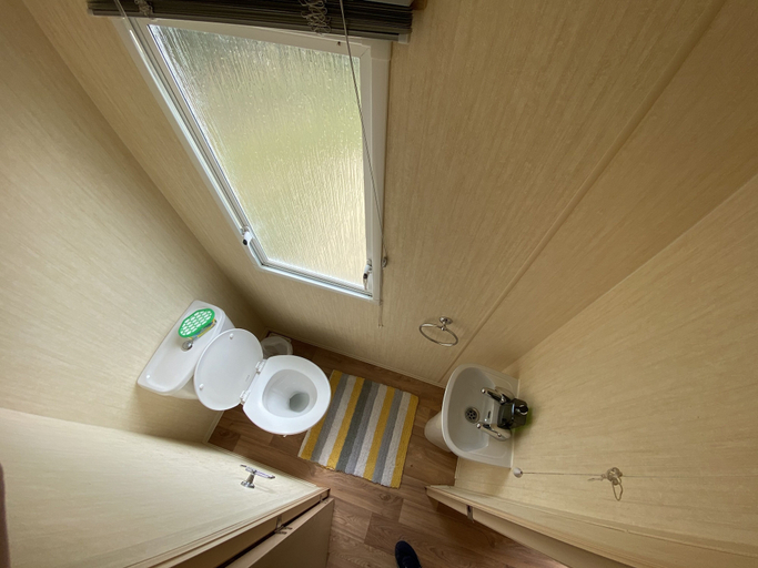 Bathroom 3, 3 Bed 8 Berth Caravan in California Cliffs - M1, Norfolk