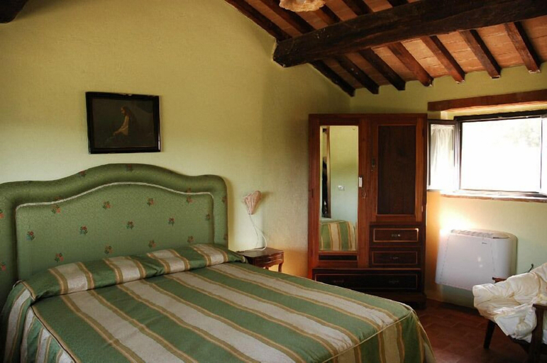 Bedroom 3, Agriturismo Podere Casetta, Grosseto