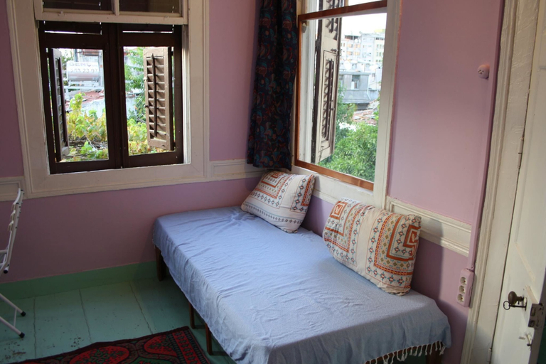 Bedroom 4, Lotus Garden Hostel, Konak