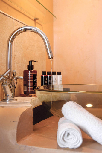 Bathroom 5, Paxos Blue, Ionian Islands