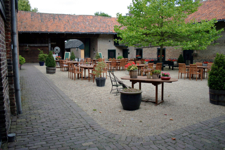 Food & Drinks 5, Hotel Schinvelder Hoeve, Onderbanken